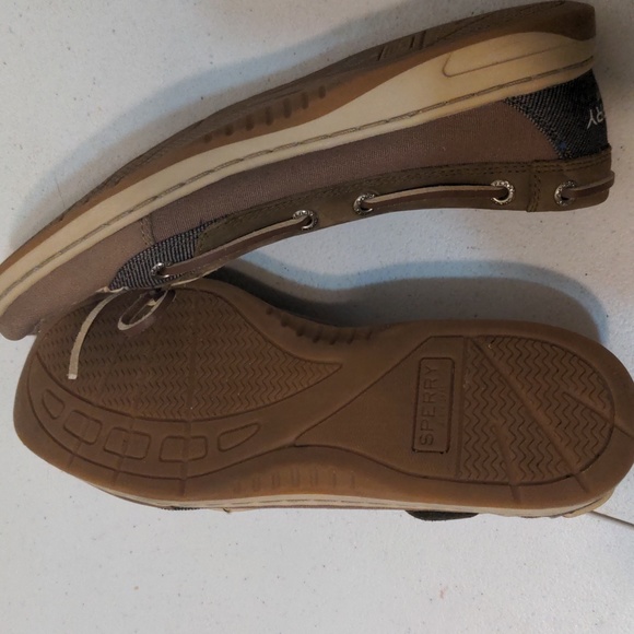 Women's Sperry tan boat shoes size 7.5 - Picture 6 of 7
